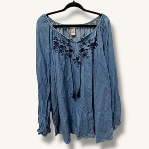 Catherines 5X Blue Chambray Peasant Blouse Embroidered Boho Top Plus Size